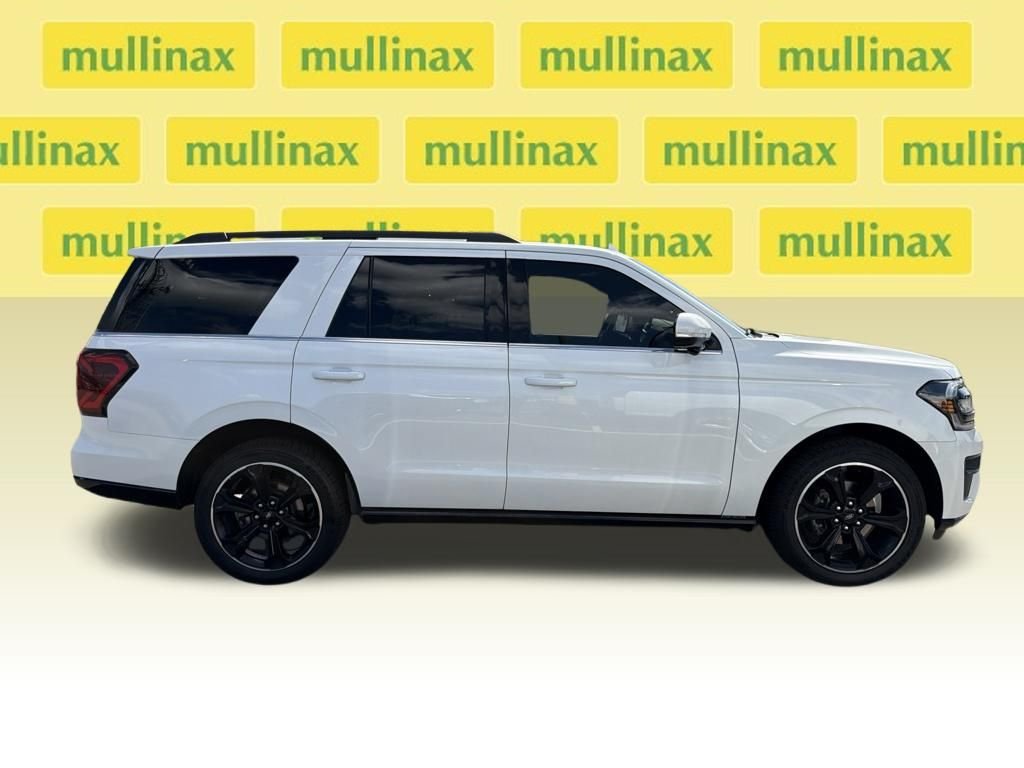 Used 2024 White Ford Limited image 12