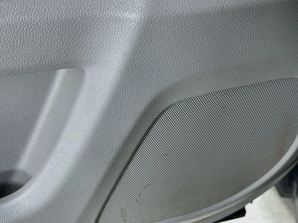 Used 2016 Silver Honda EX-L image 22
