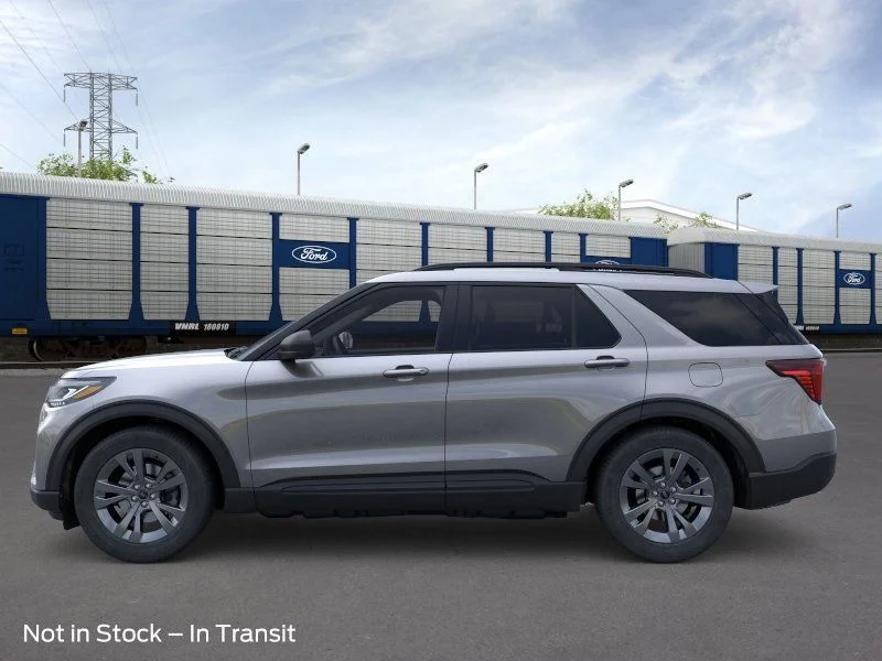 New 2026 Carbonized Gray Metallic Ford Active image 3