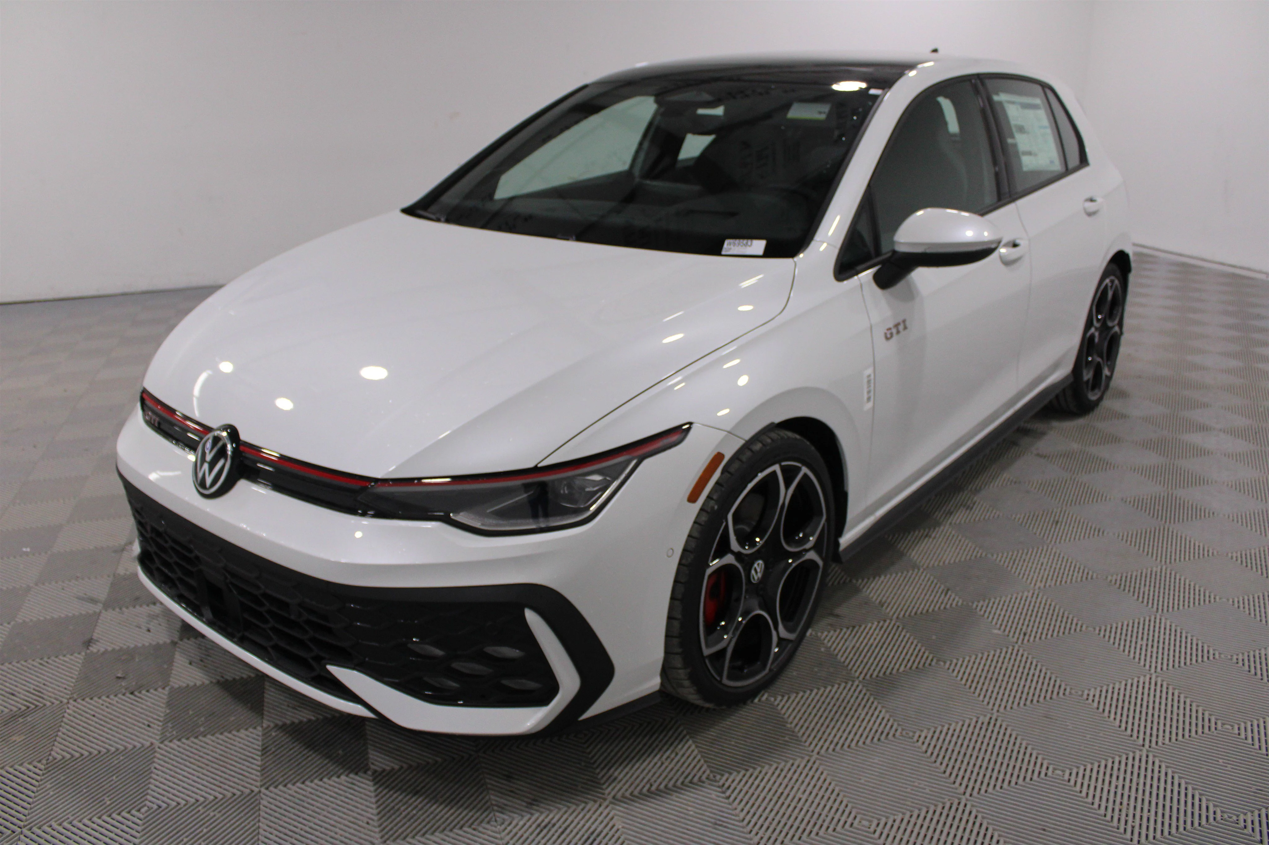 New 2026 Opal White Pearl Volkswagen Autobahn image 30