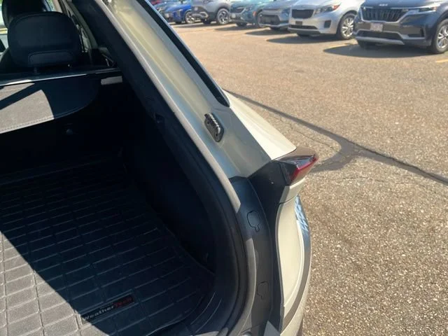Used 2023 Glacier Kia Wind image 19