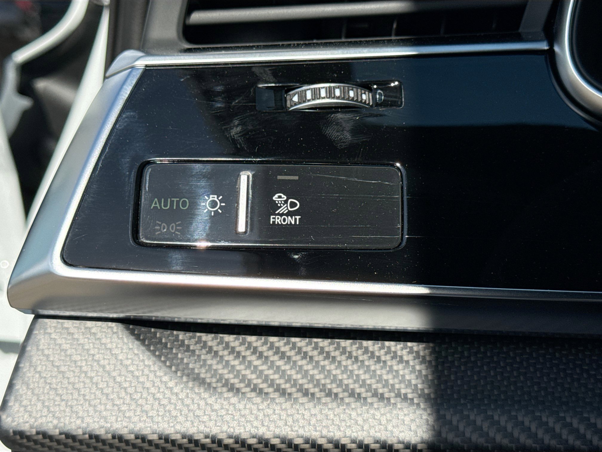 New 2026 Glacier White Metallic Audi Premium Plus image 34
