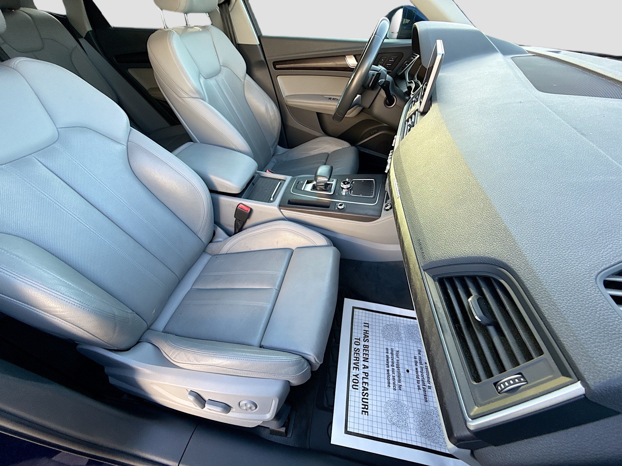 Used 2020 Navarra Blue Metallic Audi Premium Plus image 14