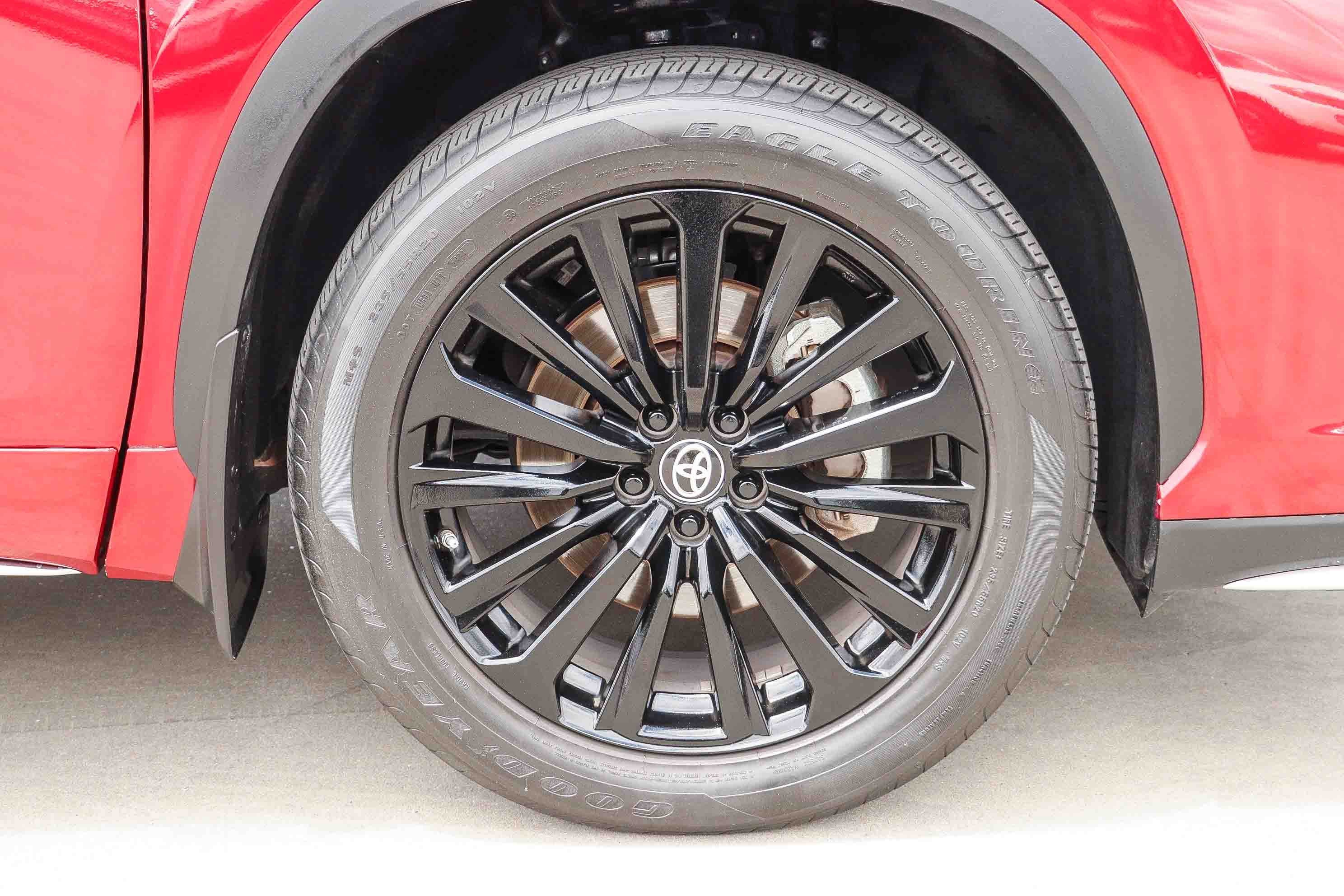 Used 2024 Ruby Flare Pearl Toyota XSE image 9