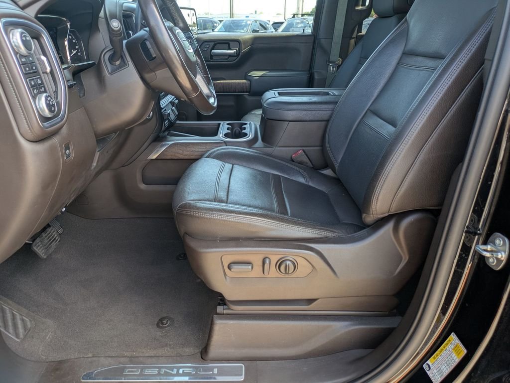 Used 2021 Black GMC Denali image 15