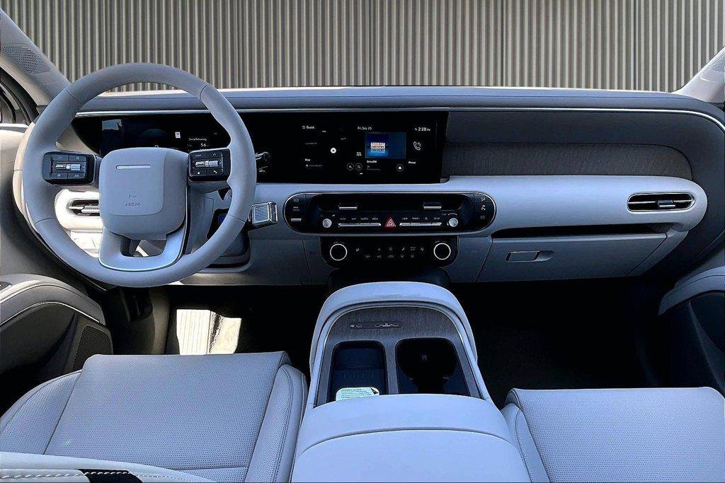 New 2027 Ecotronic Gray Pearl Hyundai SEL image 6