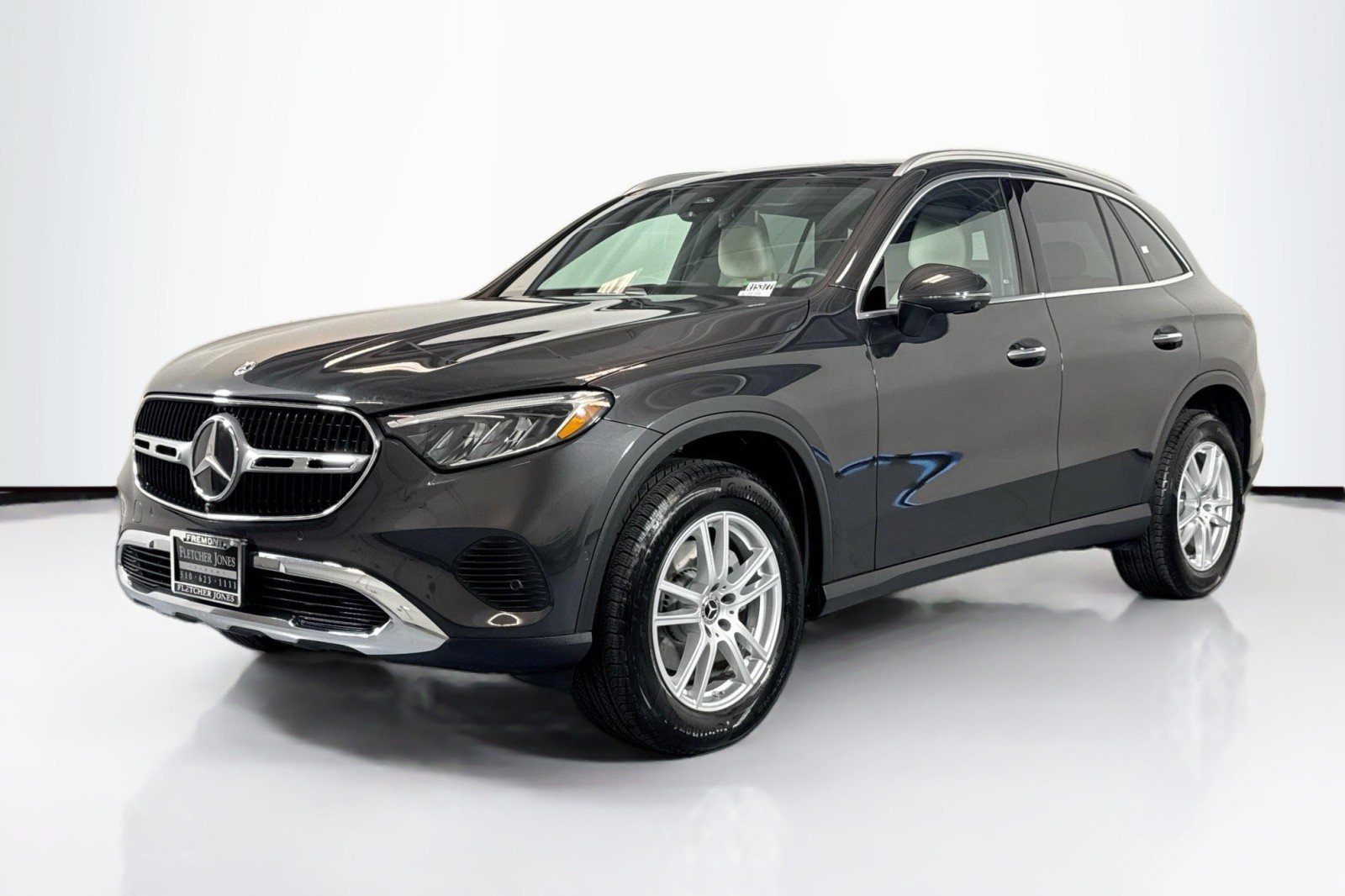 2026 Mercedes-Benz GLC GLC 300's photo