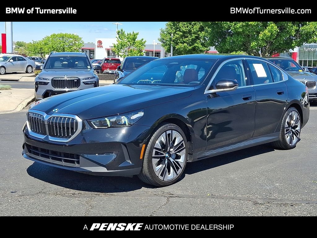 2026 BMW 5 Series 540i xDrive Sedan's photo