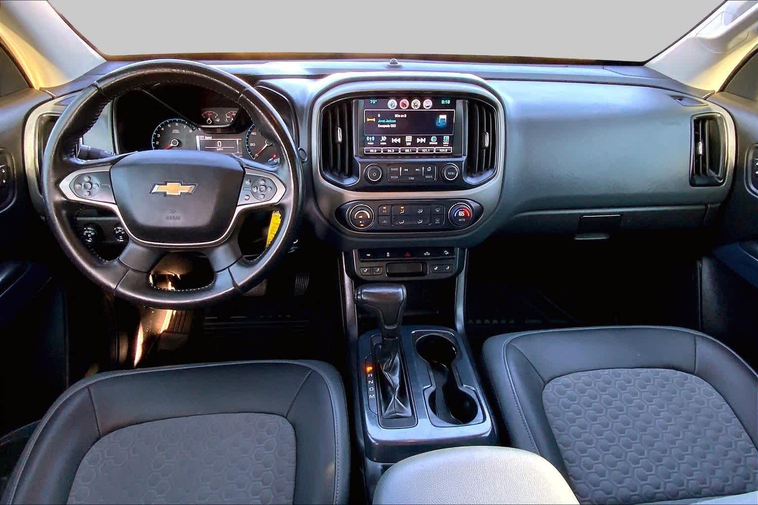 Used 2016 Laser Blue Chevrolet 4WD Z71 image 16
