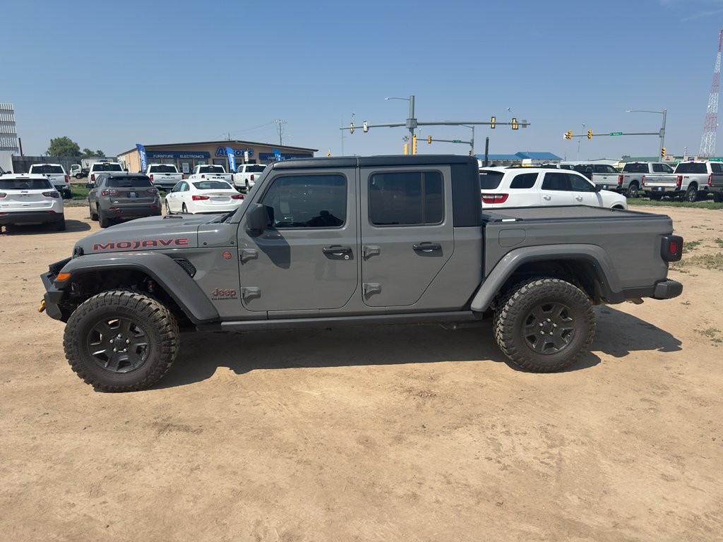 Used 2022 Sting-Gray Clearcoat Jeep Mojave image 8