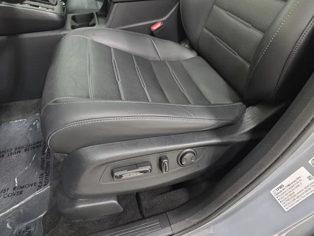 Used 2024 Gray Honda EX-L image 29
