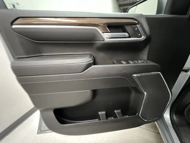 2023 Chevrolet Silverado 1500 LT - Photo 23