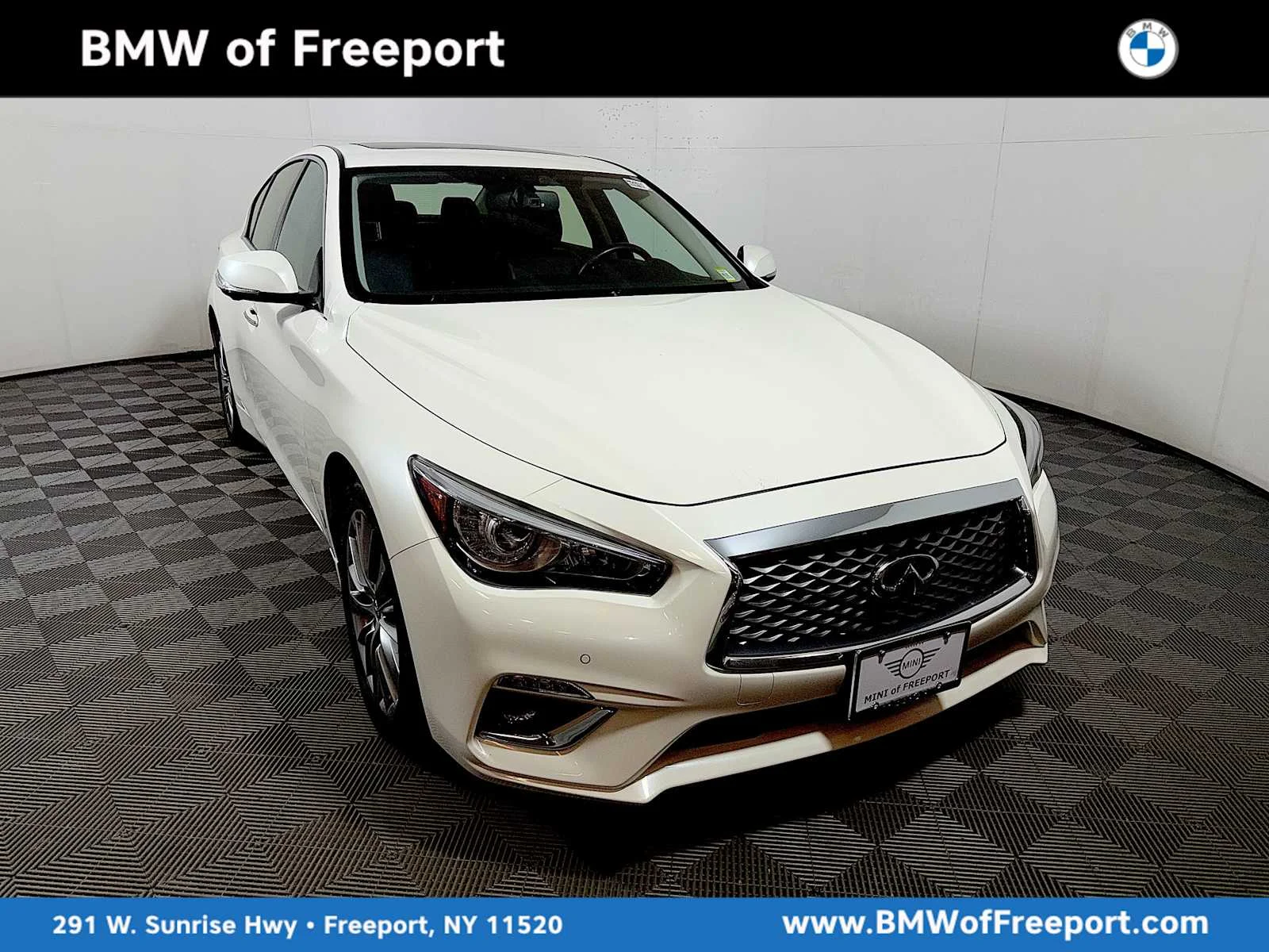 Pre-Owned 2023 INFINITI Q50 Luxe