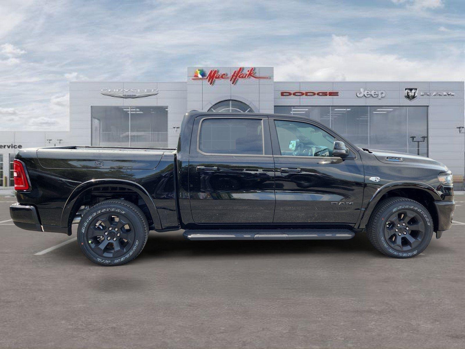 New 2026 Diamond Black Crystal Pearl-Coat Exterior Paint RAM Lone Star image 6