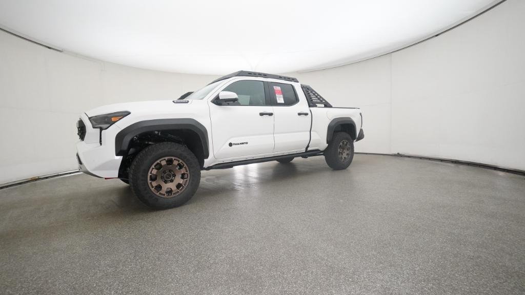 2025 Toyota Tacoma Trailhunter - Photo 17