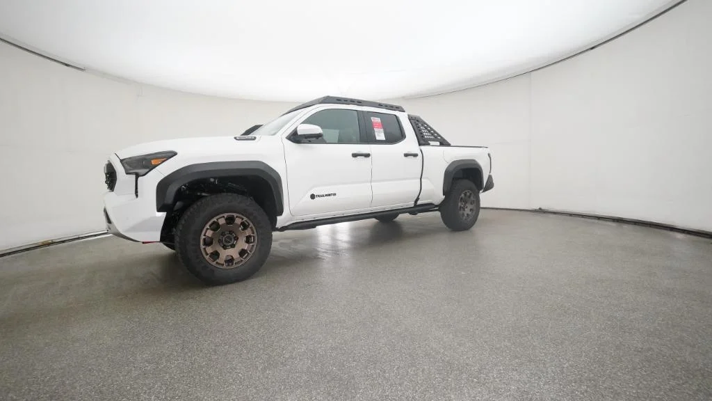 2025 Toyota Tacoma Trailhunter - Photo 17