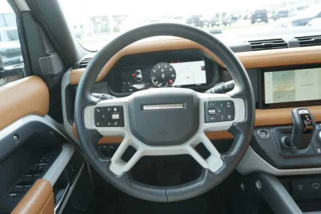 Used 2024 WHITE Land Rover S image 24