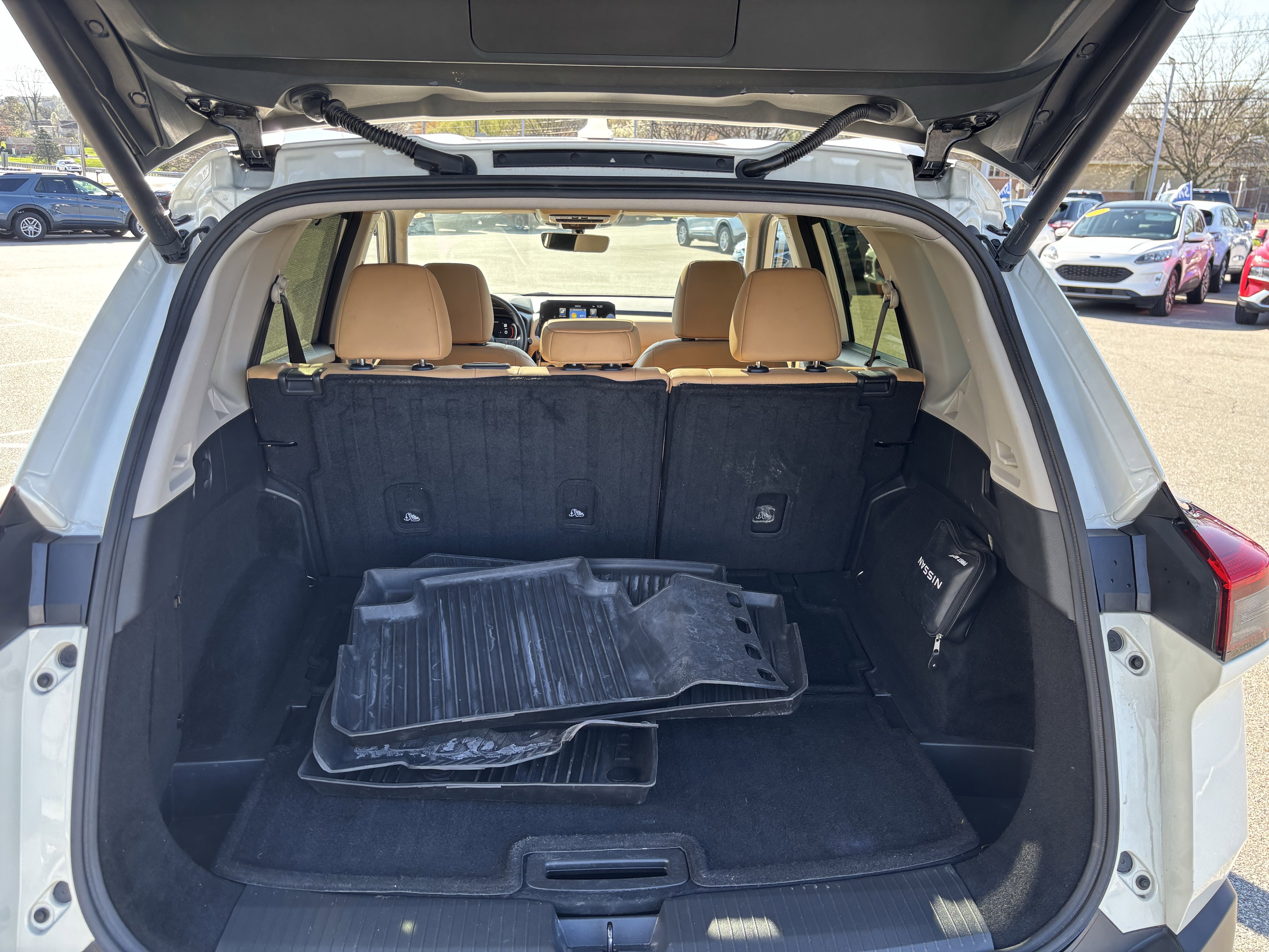 2023 Nissan Rogue Platinum - Photo 42