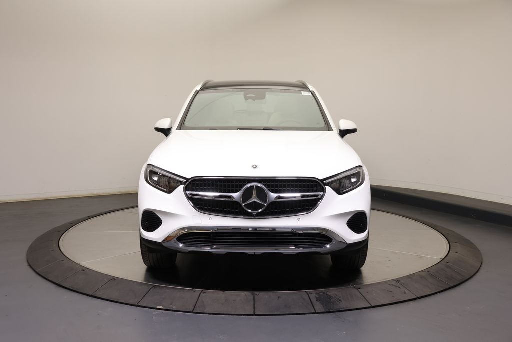 Used 2027 Polar White Mercedes-Benz GLC 300 image 2