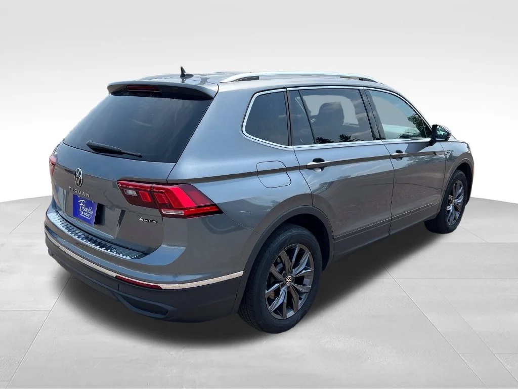Used 2022 Gray Volkswagen 2.0T SE image 6