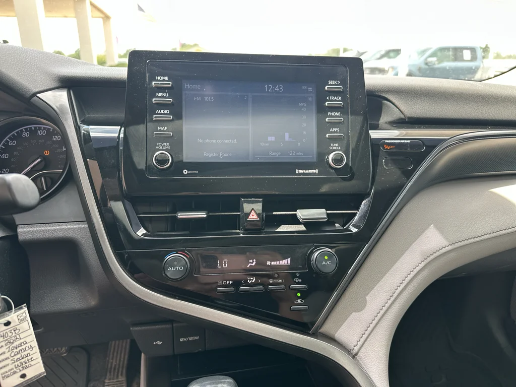Used 2021 Super White Toyota SE image 5