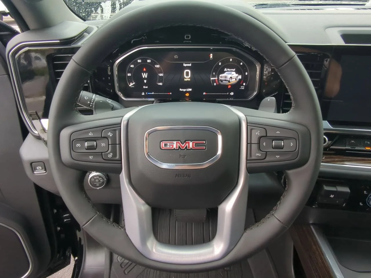 New 2026 Onyx Black GMC Elevation image 11