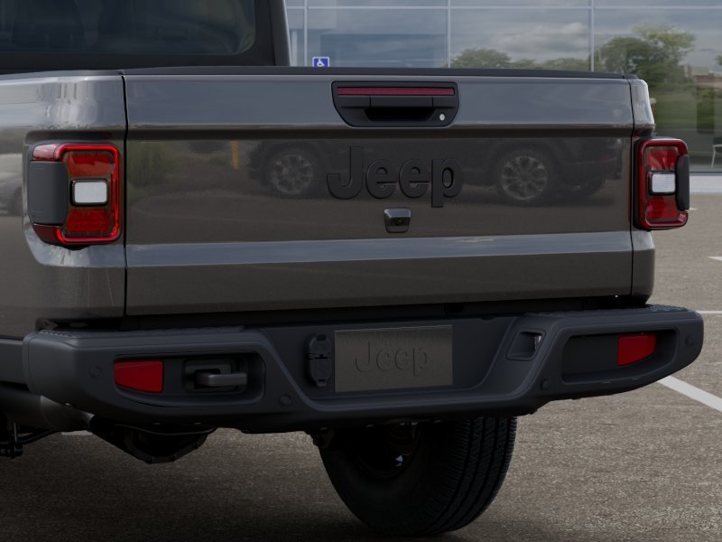 New 2026 Granite Crystal Metallic Clearcoat Jeep Sport S image 31