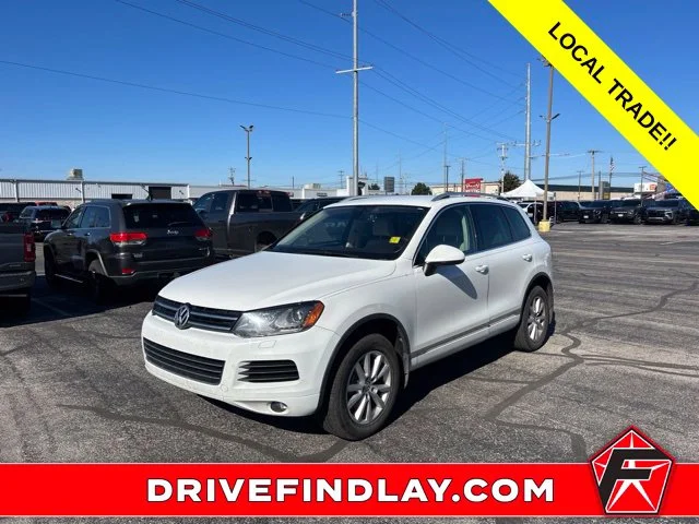 Used 2014 White Volkswagen V6 TDI image 1