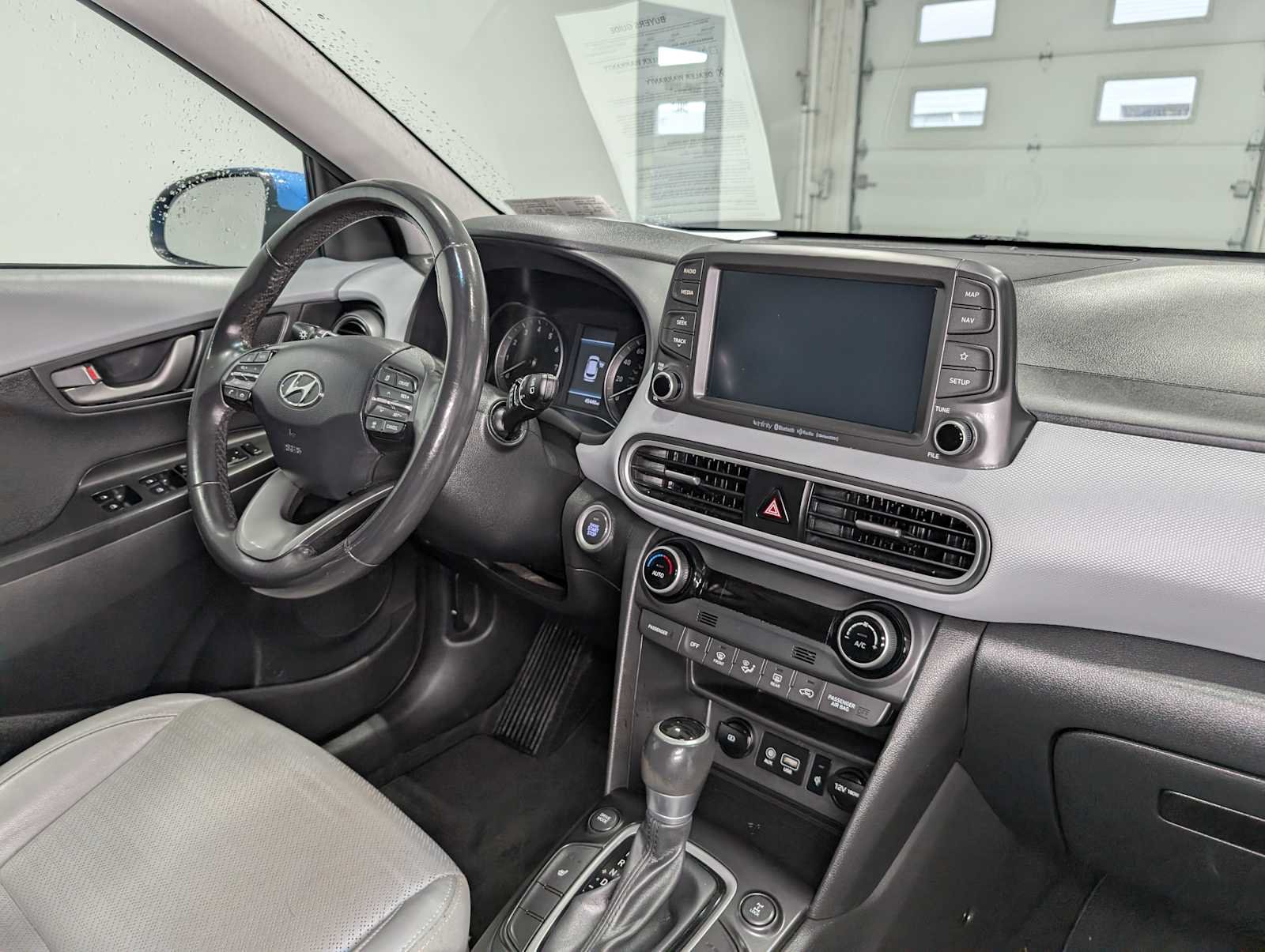 Used 2020 Surf Blue Hyundai Ultimate image 41