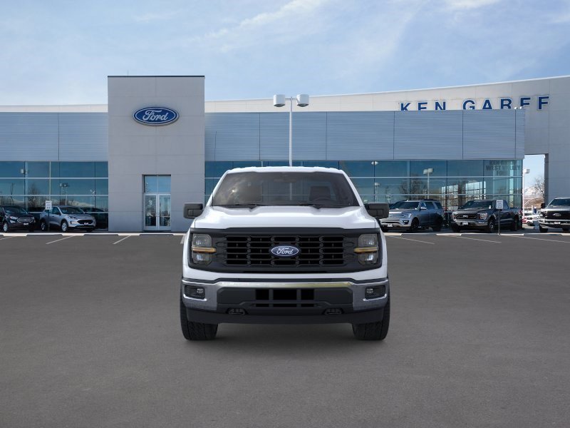 New 2026 Oxford White Ford XL image 7