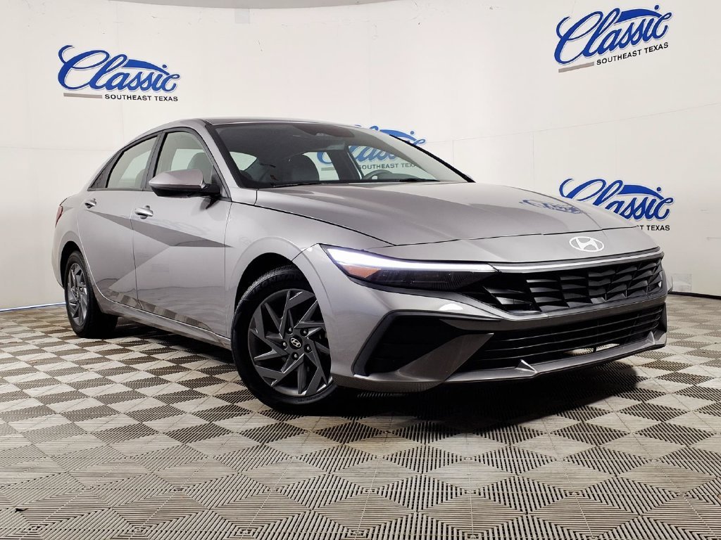 2024 Hyundai Elantra