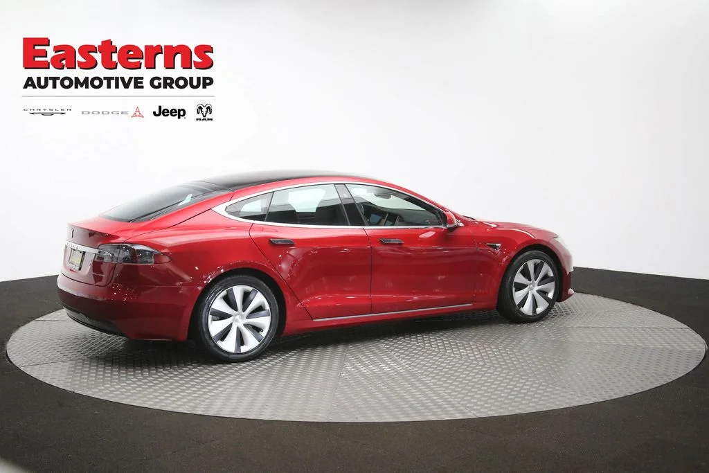 Used 2020 Red Tesla Long Range Plus image 38