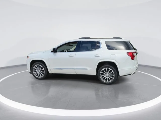 Used 2023 White GMC Denali image 8