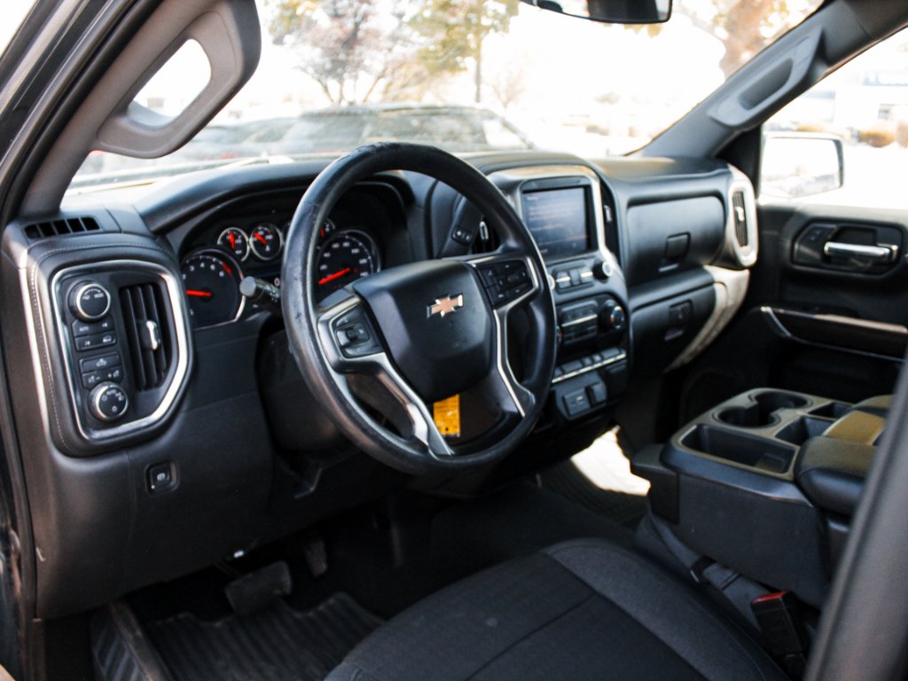 Used 2020 Shadow Gray Metallic Chevrolet LT image 8