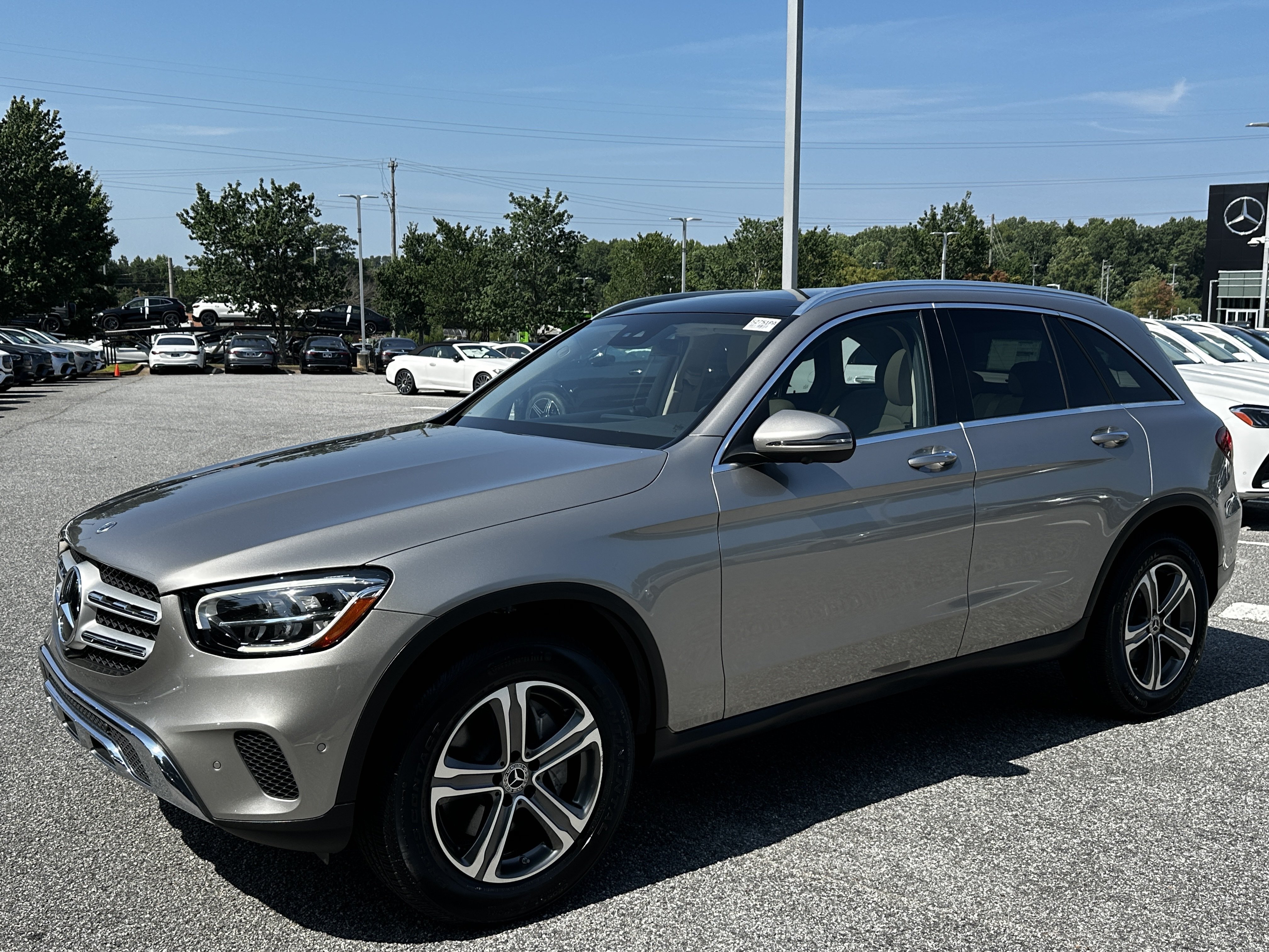 Certified Used 2021 Silver Mercedes-Benz GLC 300 image 4