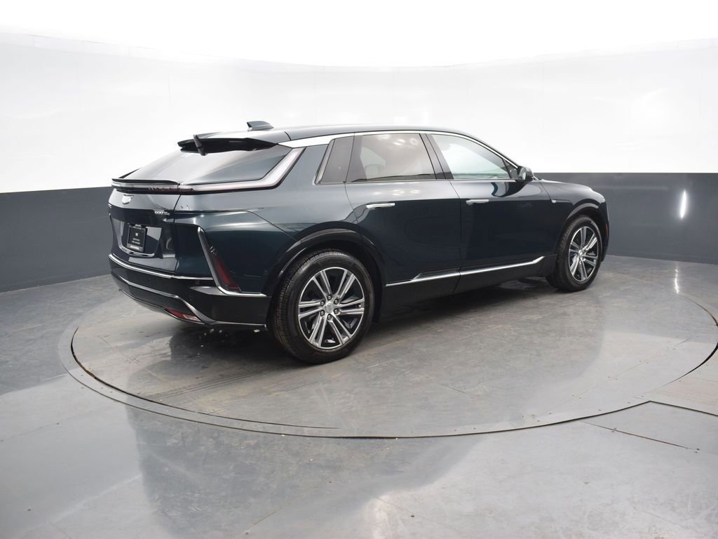 2024 CADILLAC LYRIQ - Image 5
