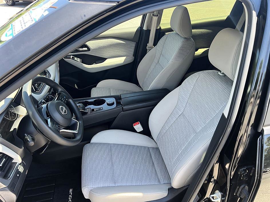 Certified Used 2023 Super Black Nissan SV image 13