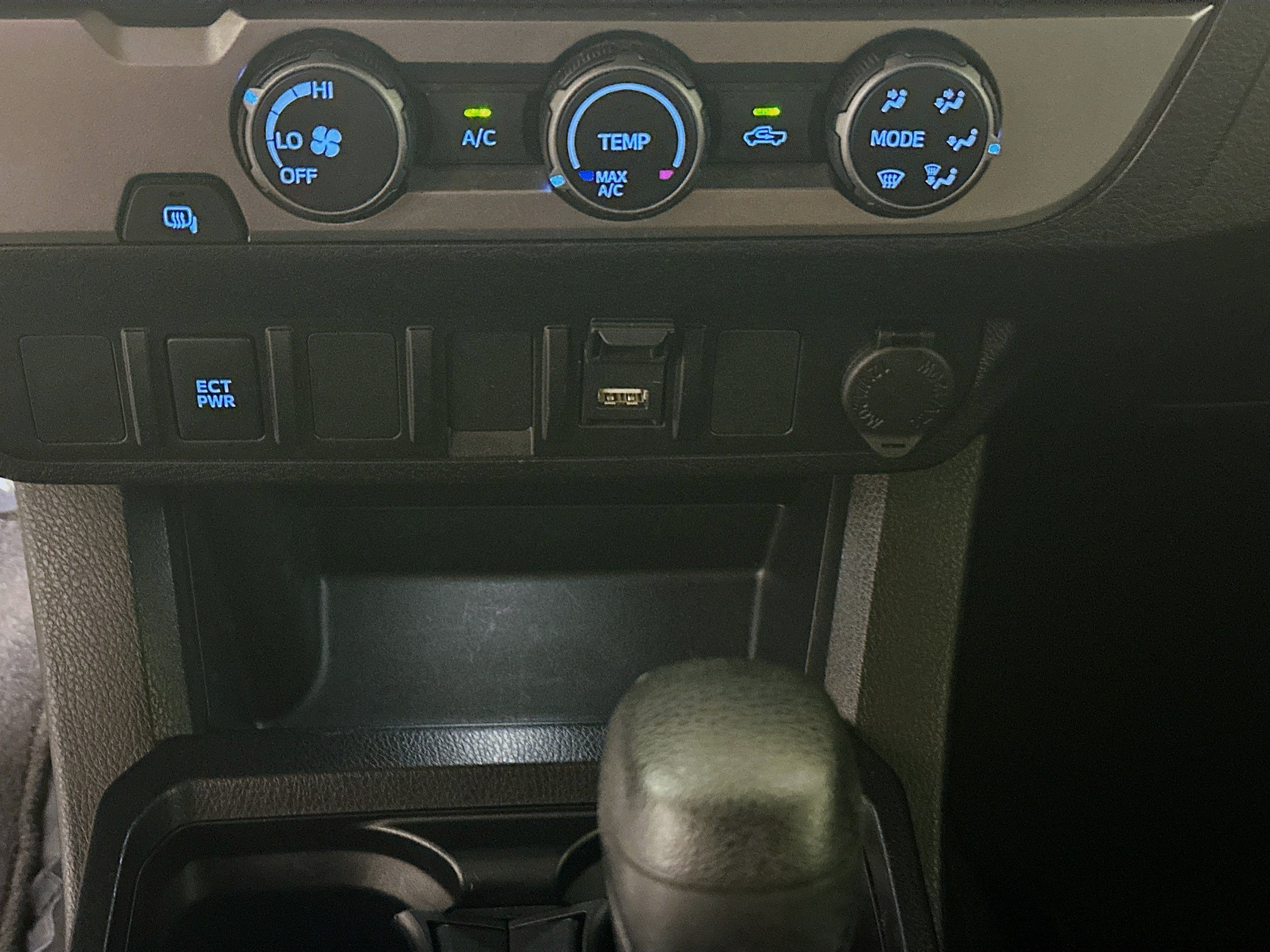 Used 2023 Magnetic Gray Metallic Toyota SR image 22