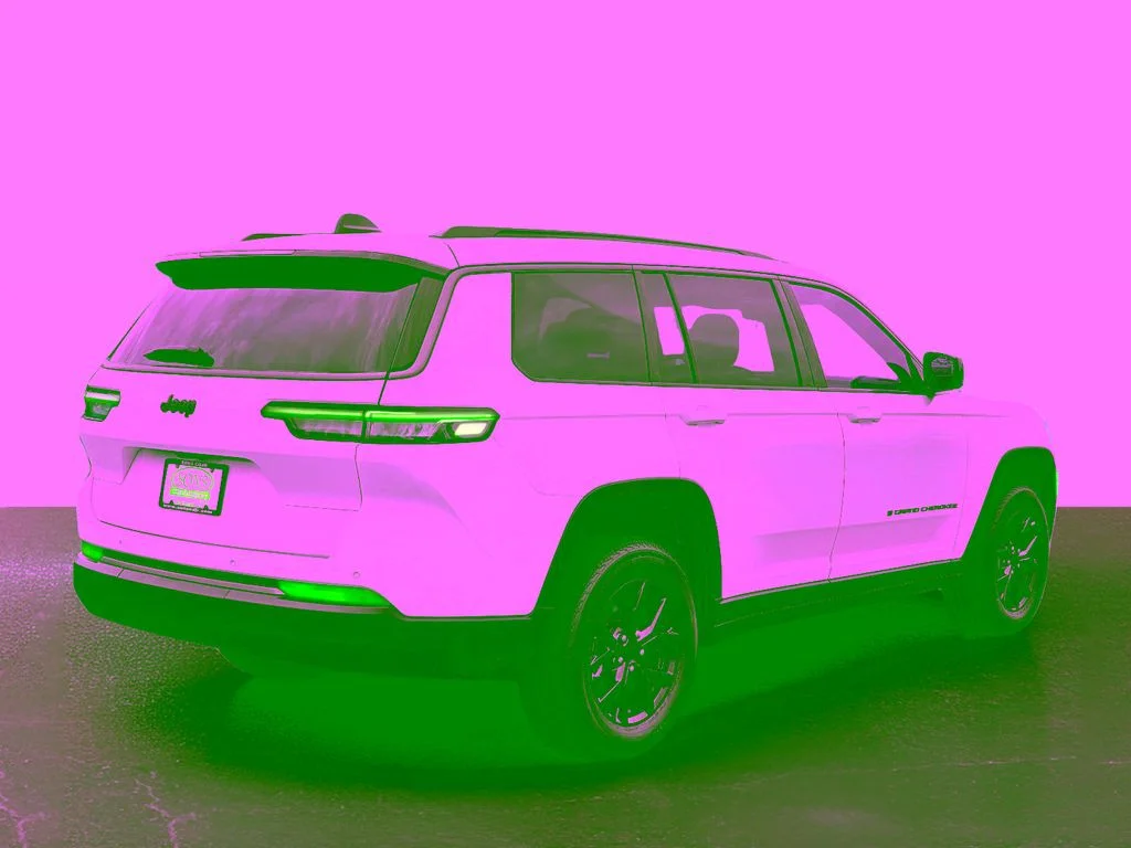 New 2026 Bright White Clear-Coat Exterior Paint Jeep Laredo image 8