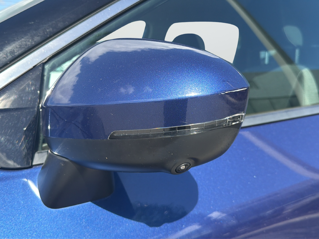 Used 2021 Blue Nissan SV image 52