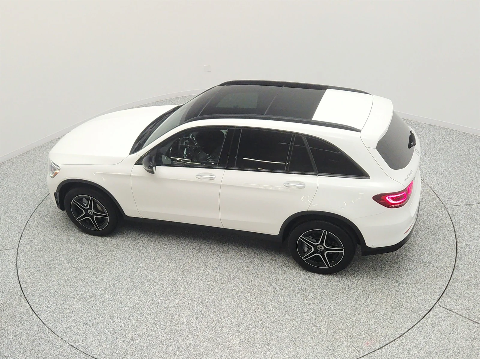 Used 2022 Polar White Mercedes-Benz GLC 300 SUV image 29