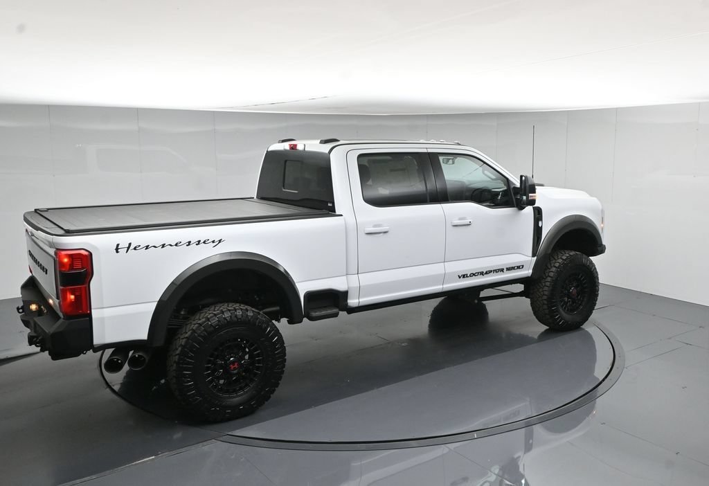 New 2026 Oxford White Ford Lariat image 43
