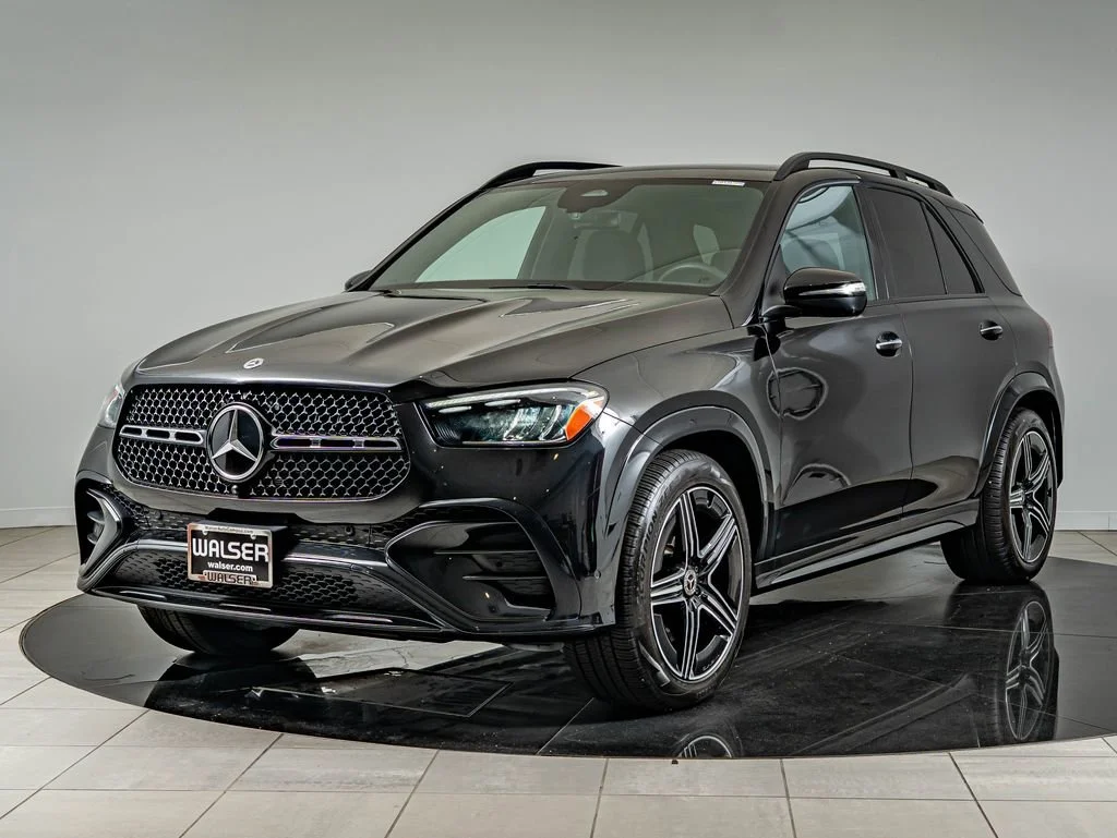 Used 2025 Obsidian Black Metallic Mercedes-Benz GLE 350 image 1