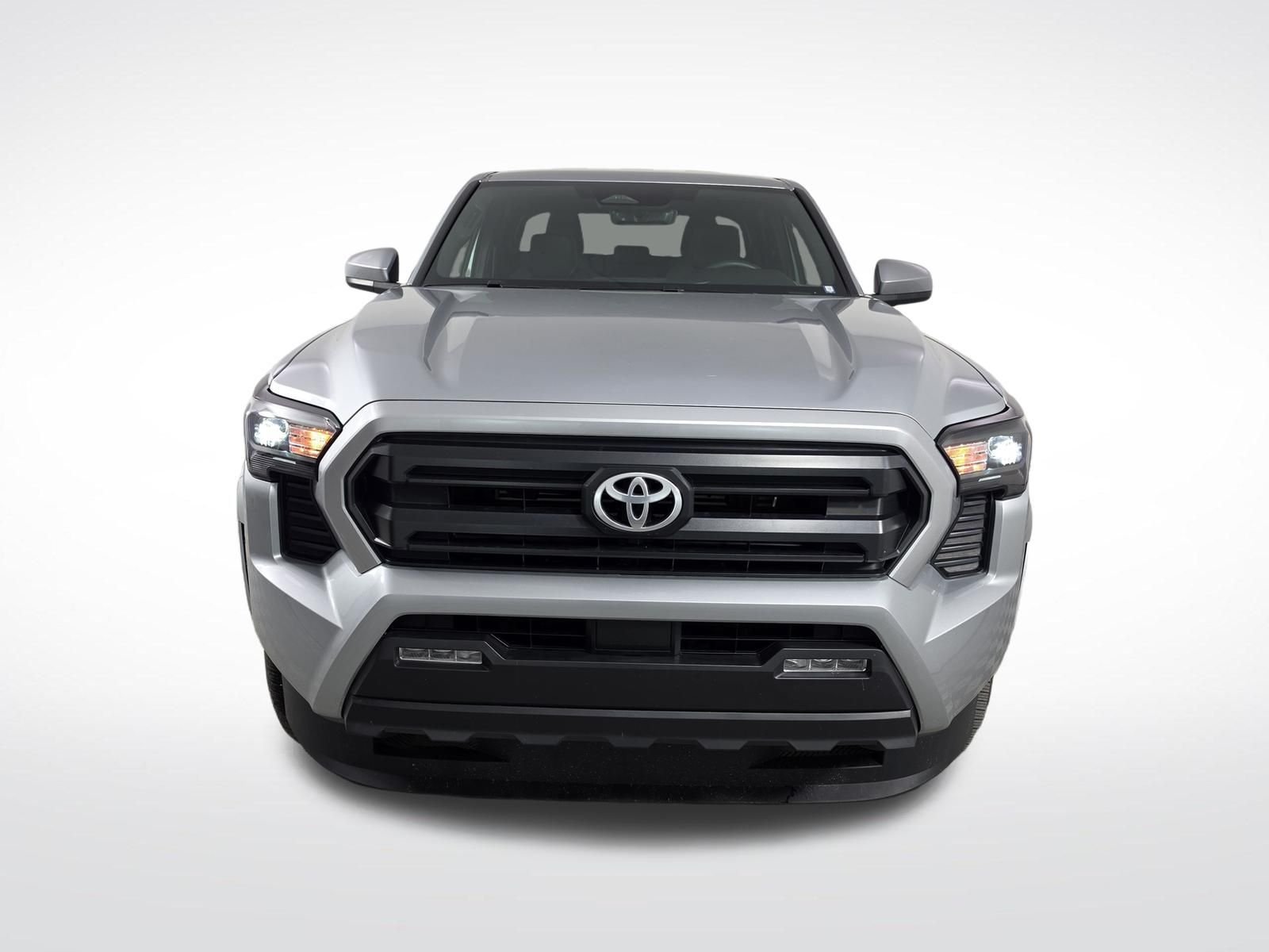 Used 2024 Silver Toyota SR5 image 2