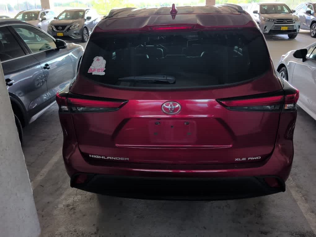 Used 2023 Ruby Flare Pearl Toyota XLE image 5