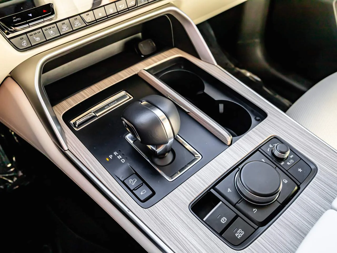 2024 Mazda CX-90 Turbo Premium Plus Package - Photo 17