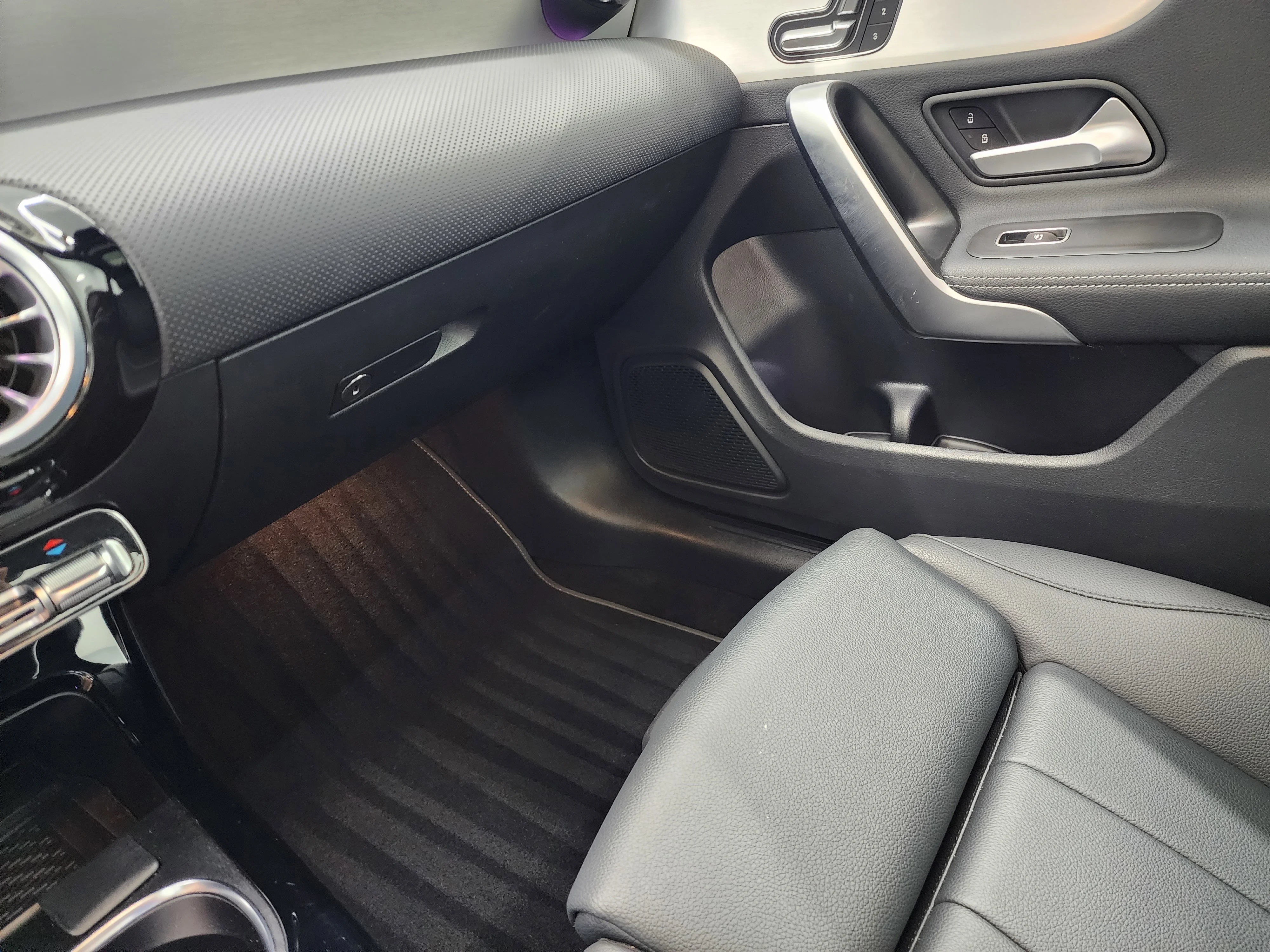 2025 Mercedes-Benz CLA CLA 250 - Photo 12