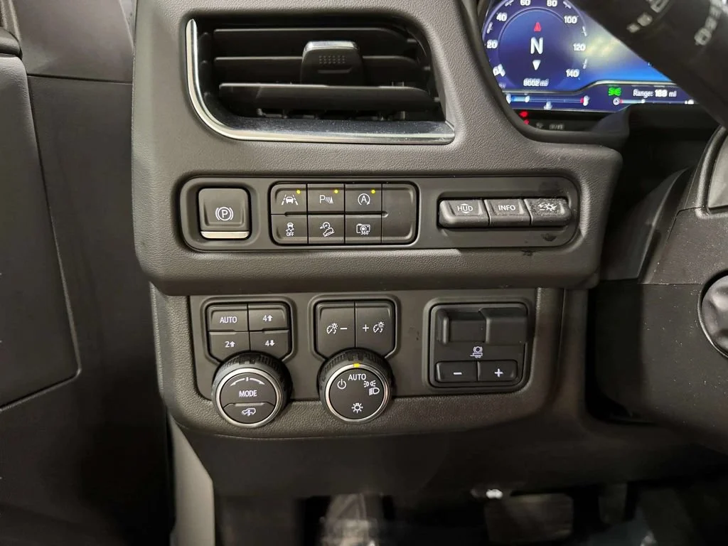 Used 2024 Summit White Chevrolet High Country image 18