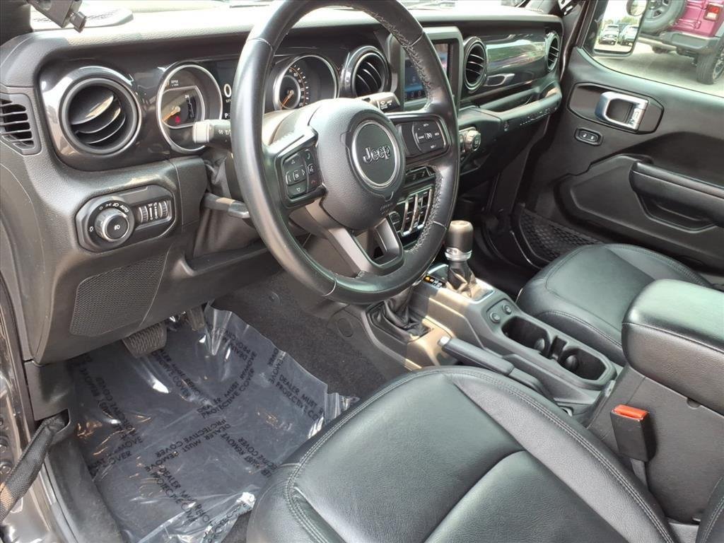 Used 2021 Granite Crystal Metallic Clearcoat Jeep Unlimited Sport Altitude image 12