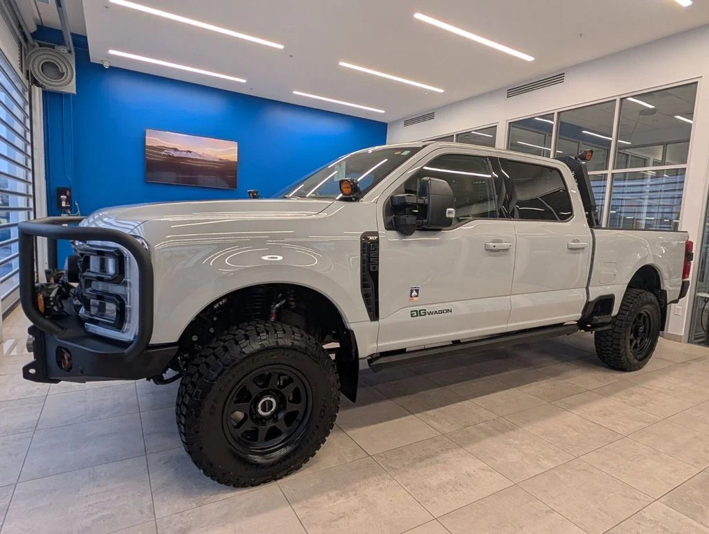 New 2026 Avalanche Ford F-250® XLT image 5